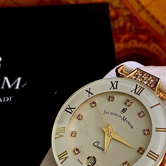 Jacques Du Manoir White Swiss Made Watch - Picture 2 of 5